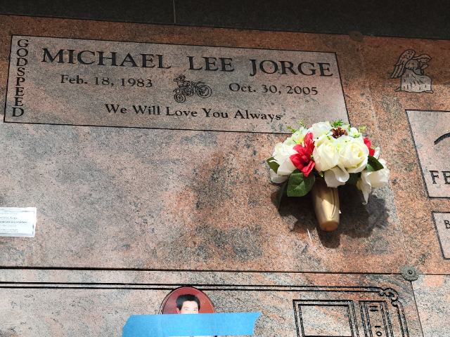 Flower delivery for Michael Lee George