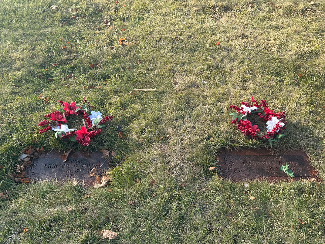 Flower delivery for Eleanor L Zolper