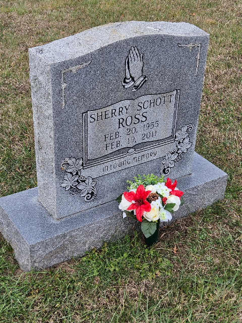 Flower delivery for Sherry Schott Ross