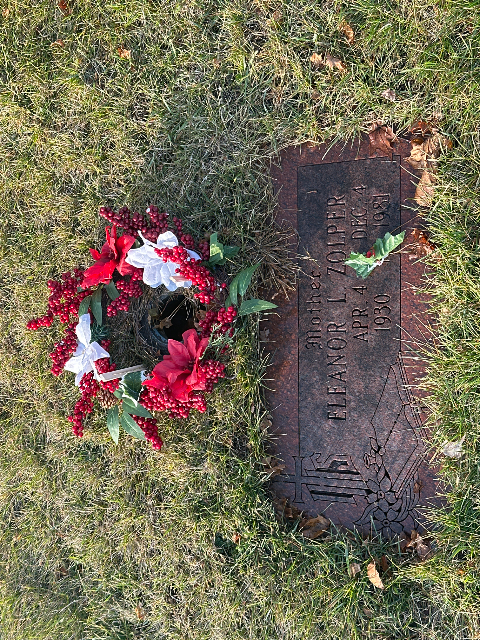 Flower delivery for Eleanor L Zolper