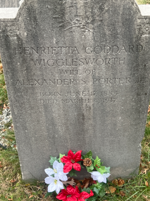 Flower delivery for Henrietta Goddard Porter