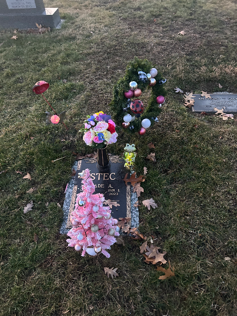 Flower delivery for Jade Alexis Stec