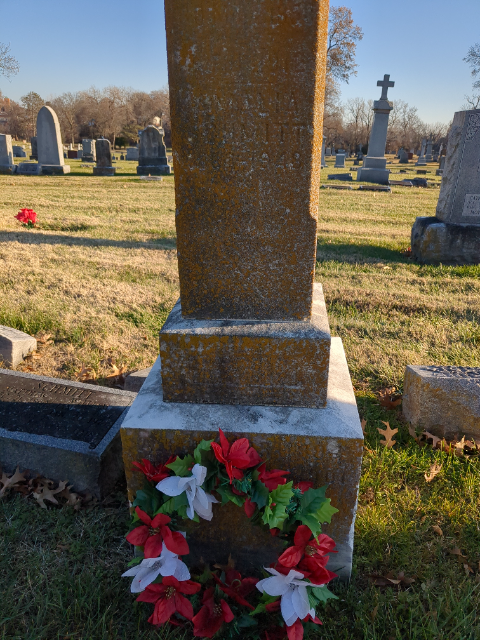 Flower delivery for Amalia Kern Schmitt