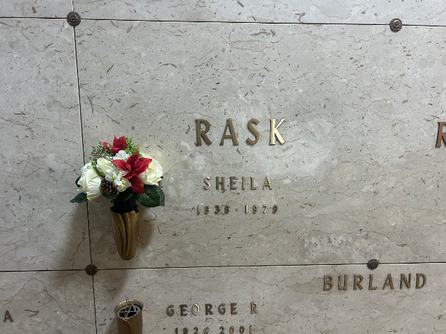 Flower delivery for Sheila Yvonne Rask