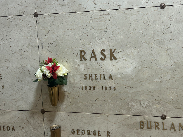 Flower delivery for Sheila Yvonne Rask