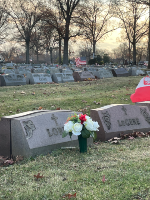 Flower delivery for Frank Lordi