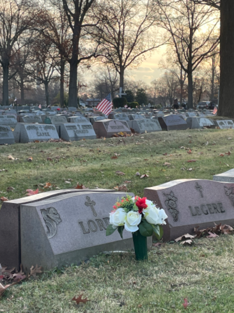 Flower delivery for Frank Lordi