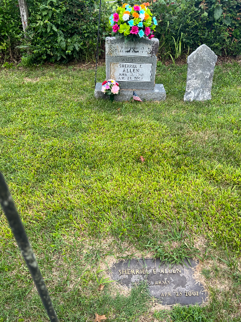 Flower delivery for Sherrill E Allen