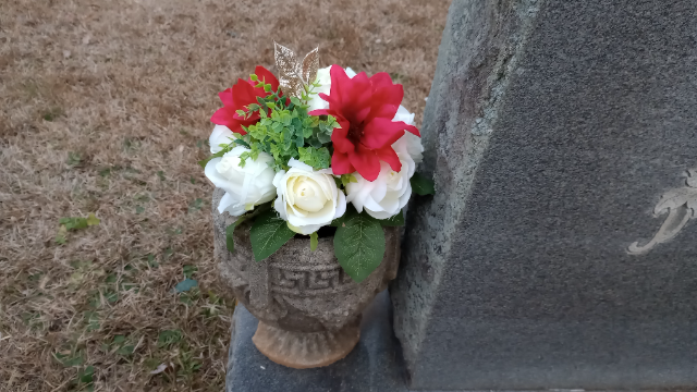 Flower delivery for Agnes Canoy Blair
