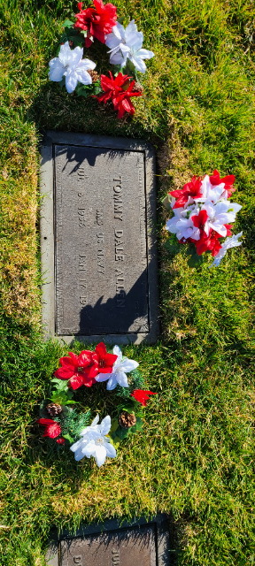 Flower delivery for Paul Elsworth Nelson