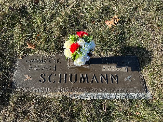 Flower delivery for Lucille Balluff Schumann