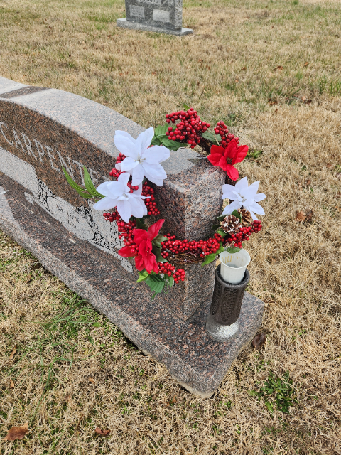 Flower delivery for Leslie Ray Carpenter