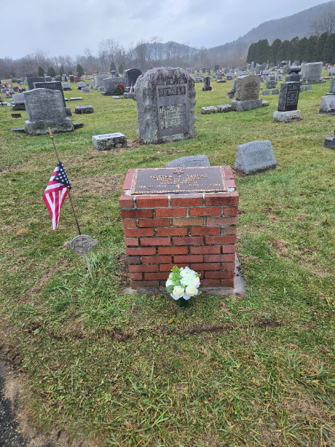 Flower delivery for Foster Joseph Sayers