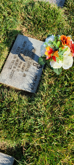 Flower delivery for Vance Davis