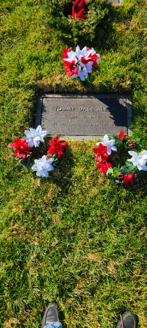 Flower delivery for Paul Elsworth Nelson