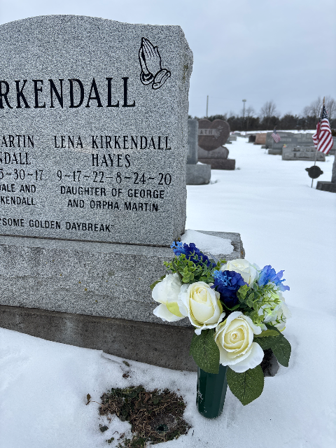 Flower delivery for Lena Mae Hayes