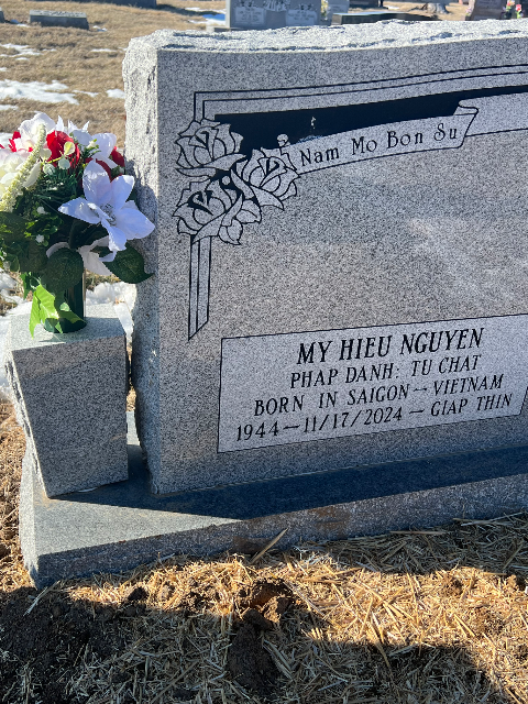 Flower delivery for My Hieu Nguyen