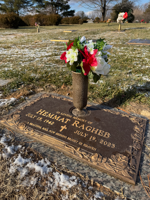 Flower delivery for Hemmat Ragheb