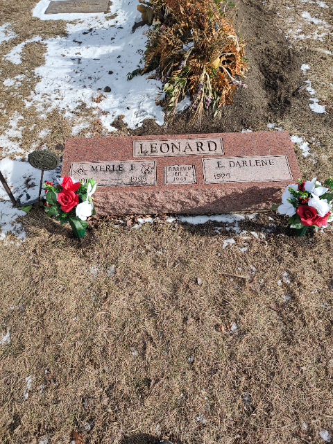 Flower delivery for Merle Francis Leonard