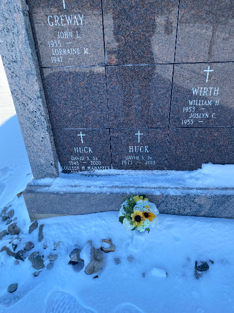 Flower delivery for David S Jr. Huck