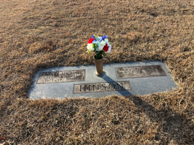 Flower delivery for Lee Michael Hinson