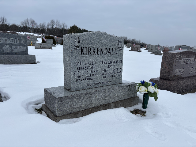 Flower delivery for Lena Mae Hayes