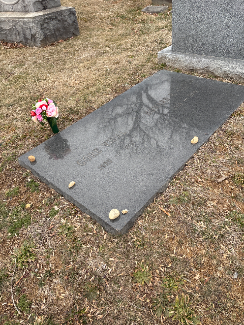 Flower delivery for Gore Vidal