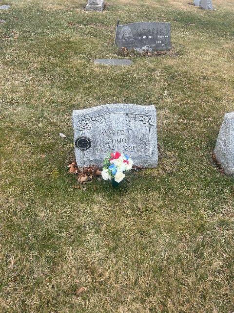 Flower delivery for Alfred C. Como