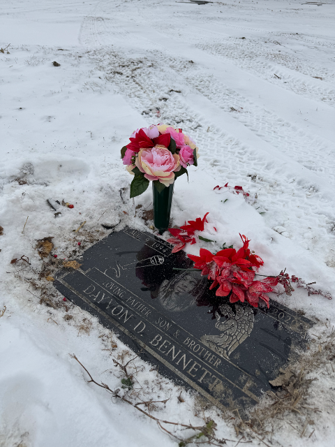 Flower delivery for Dayvon Dayquan Bennett