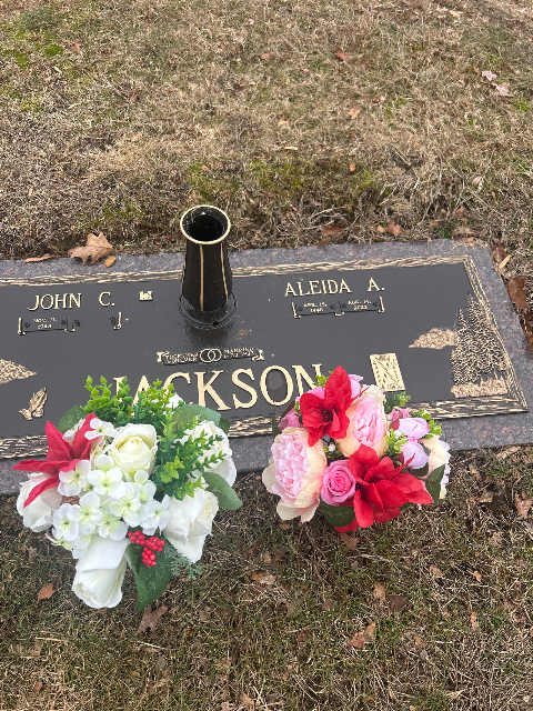 Flower delivery for Aleida Ann Jackson