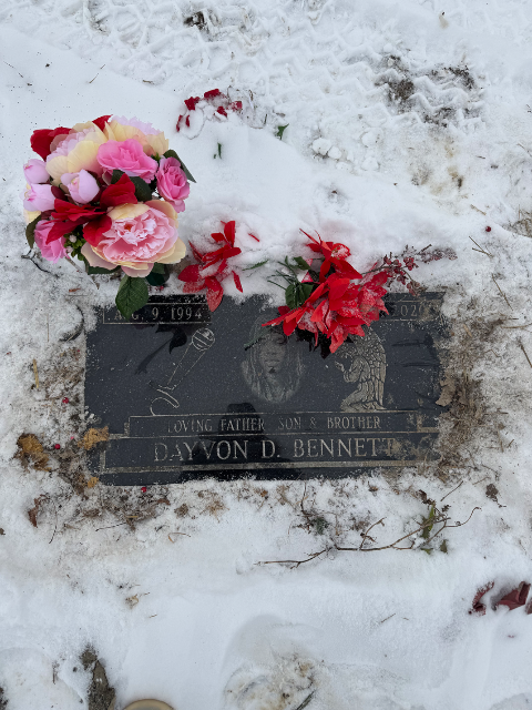 Flower delivery for Dayvon Dayquan Bennett