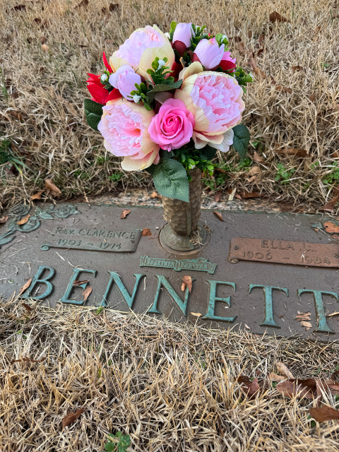 Flower delivery for Clarence Chandler Bennett