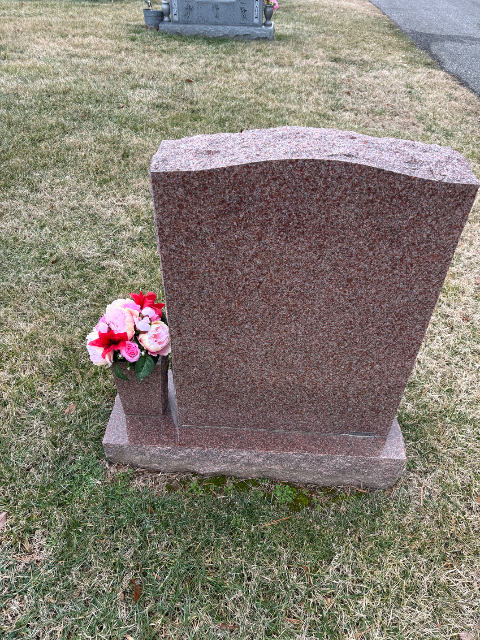 Flower delivery for Sue Seccurro