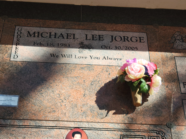 Flower delivery for Michael Lee George