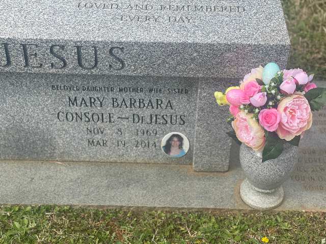 Flower delivery for Mary Barbara DeJesus Console