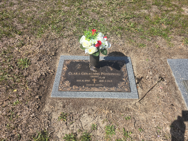 Flower delivery for Clara Geraldine “Gerry” Piotrowski