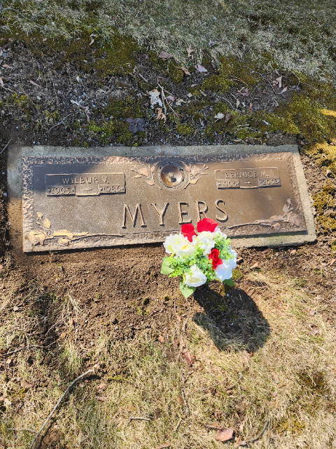 Flower delivery for Bernice M. Myers