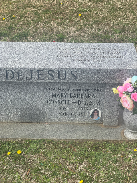 Flower delivery for Mary Barbara DeJesus Console