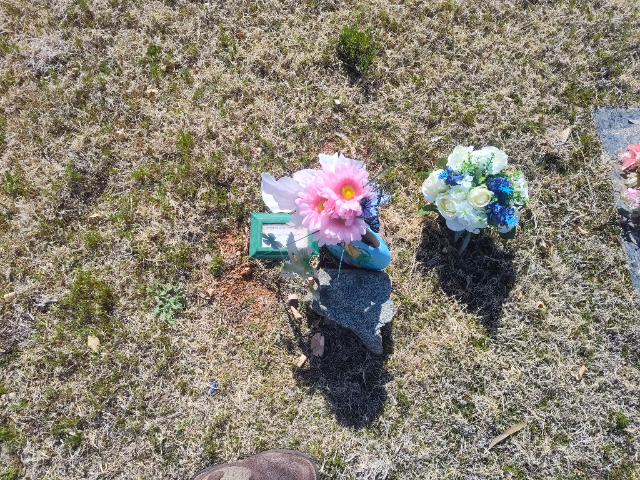 Flower delivery for Rebecca Schelhaas