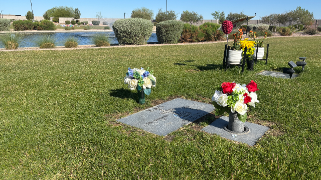 Flower delivery for Nicolasa Pe Kao