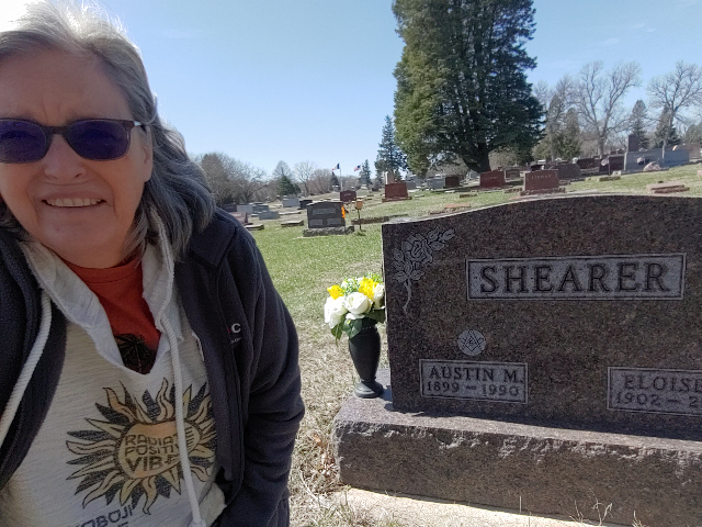 Flower delivery for Austin Maurice Shearer