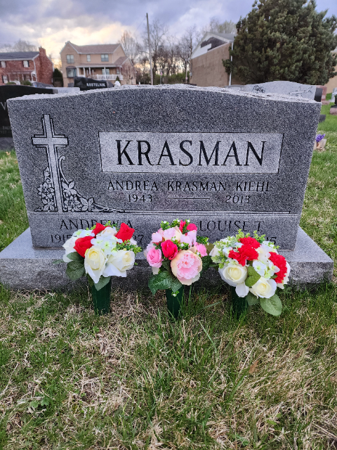 Flower delivery for Louise T Krasman
