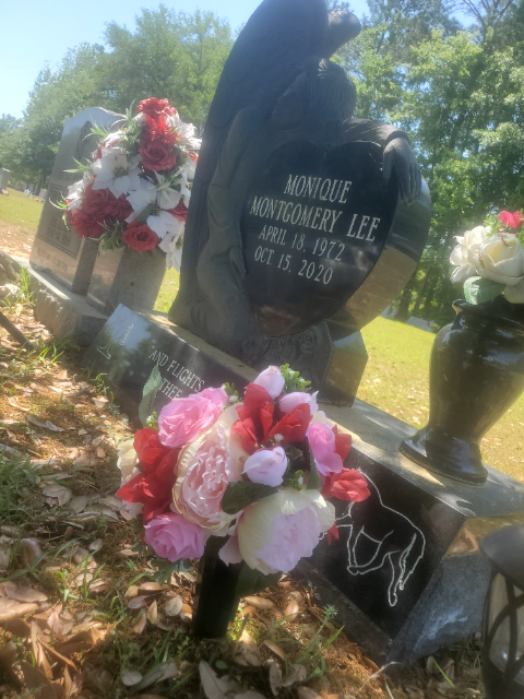 Flower delivery for Monique Montgomery Lee