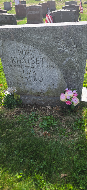 Flower delivery for Boris Khatset