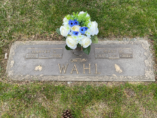Flower delivery for Mary Wahl