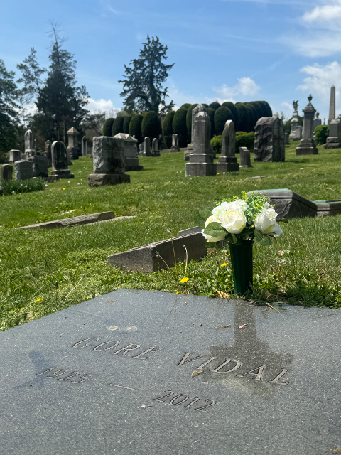 Flower delivery for Gore Vidal