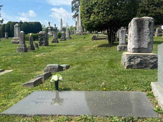 Flower delivery for Gore Vidal