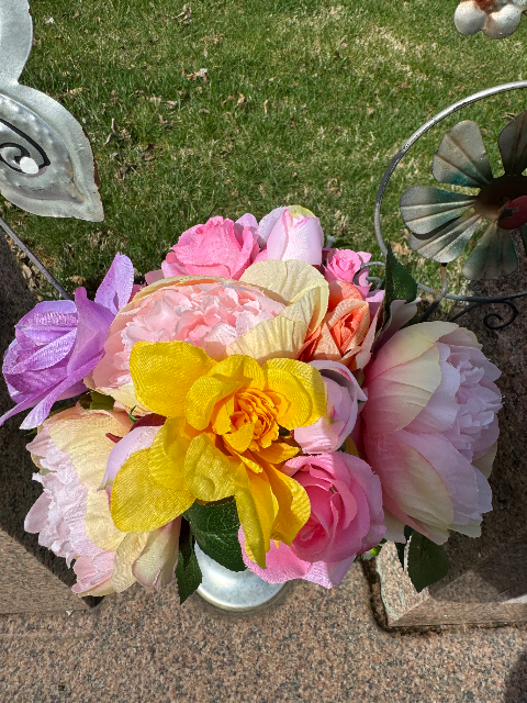 Flower delivery for Ruby Eloise Baker