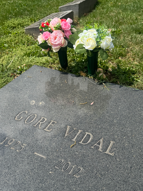 Flower delivery for Gore Vidal