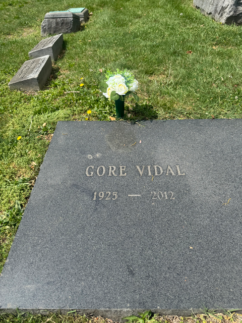 Flower delivery for Gore Vidal